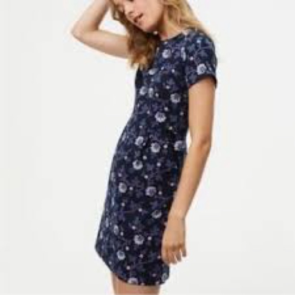 LOFT Short Sleeve Navy Floral Print
Dress